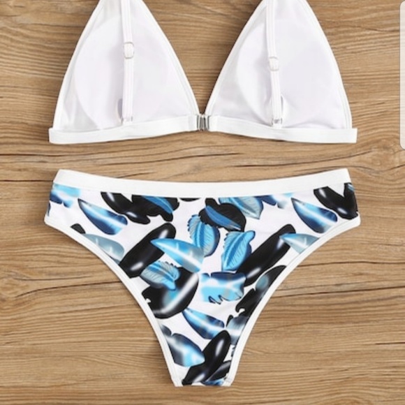 BLUE AND WHITE TRIANGLE BIKINI - Picture 6 of 7